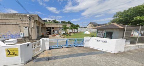 幼稚園・保育園　和歌山市立雑賀崎幼稚園（幼稚園・保育園）まで1046m
