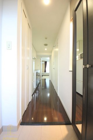 玄関　モンサンミッシェル北浜