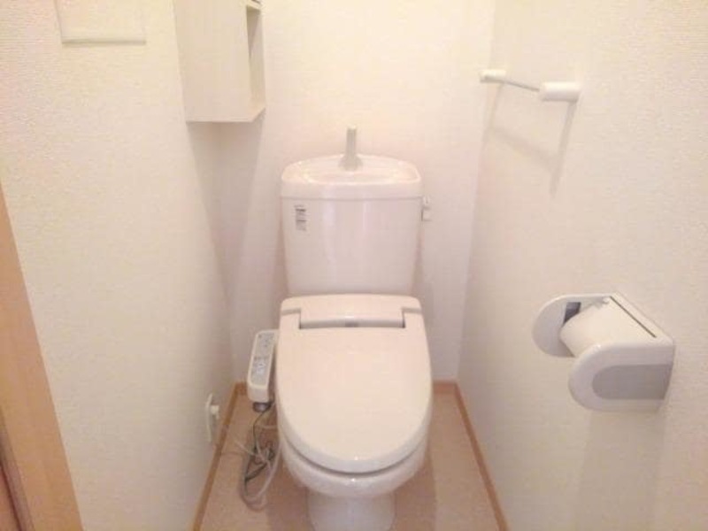 トイレ　図面と現状に相違がある場合には現状を優先