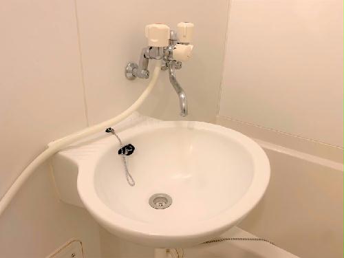 洗面設備　設備・仕様は号室により異なる為、現況を優先致します。