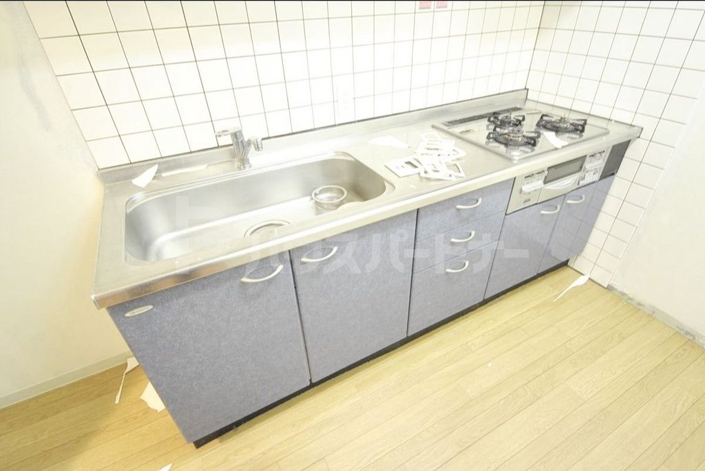 キッチン　リフォーム中のお写真です。