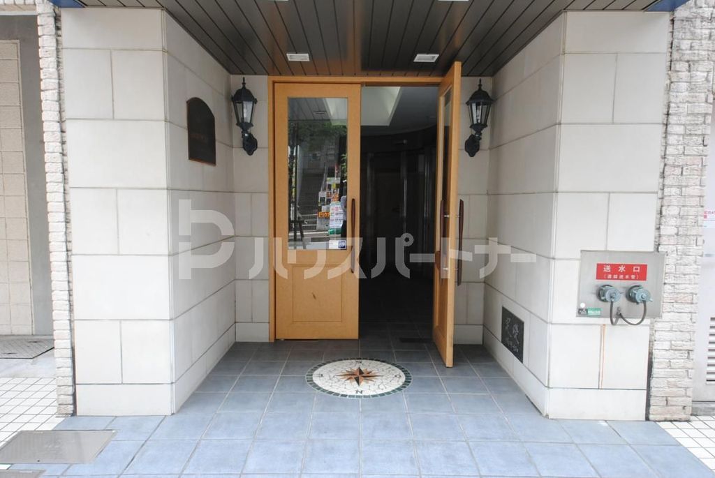 エントランス　エントランス