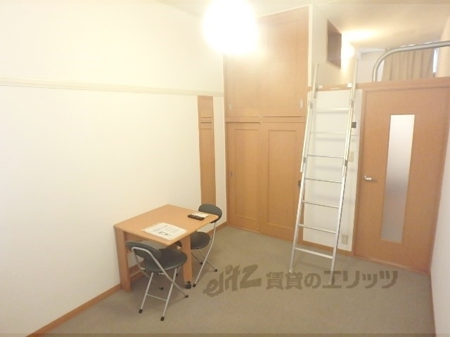 居室・リビング　洋室