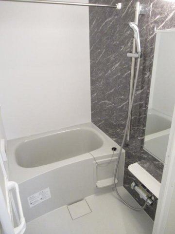 バス・シャワールーム　日々の暮らしに欠かせないお風呂です