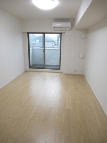 居室・リビング　物件の内装です