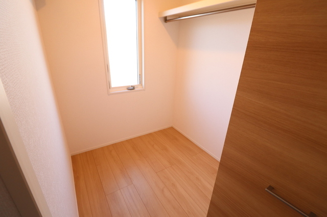 収納　ウォークインクローゼット