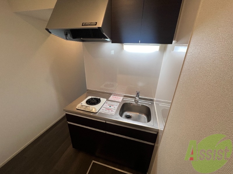 キッチン　キッチンはコンパクトで使いやすそうですね。