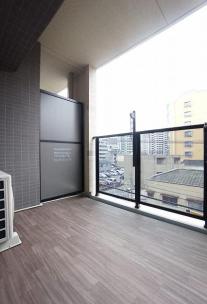 バルコニー　現況優先になります。