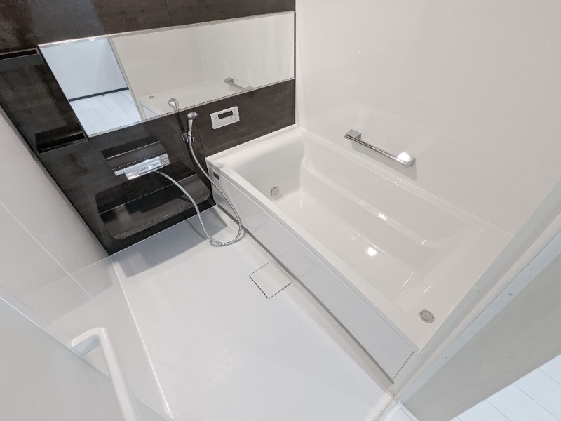 バス・シャワールーム　図面と現状に相違がある場合には現状を優先