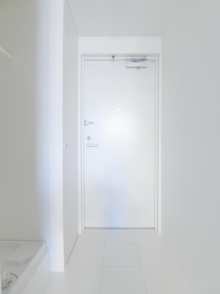 玄関　別号室参照