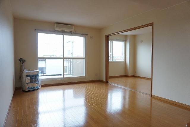 居室・リビング　リビング１