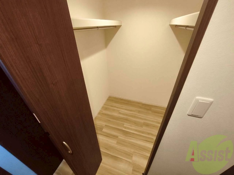 収納　洋室にはクローゼットがあるのですっきり片付きそうです。