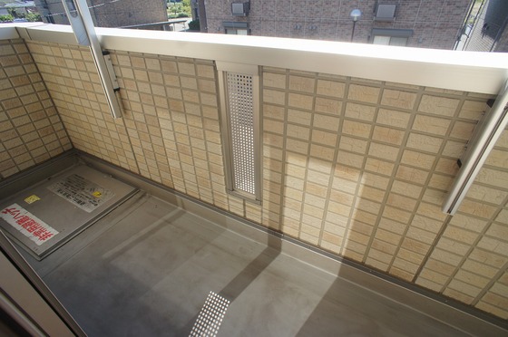 バルコニー　ベランダ