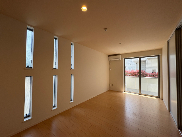 居室・リビング　※別室参考写真