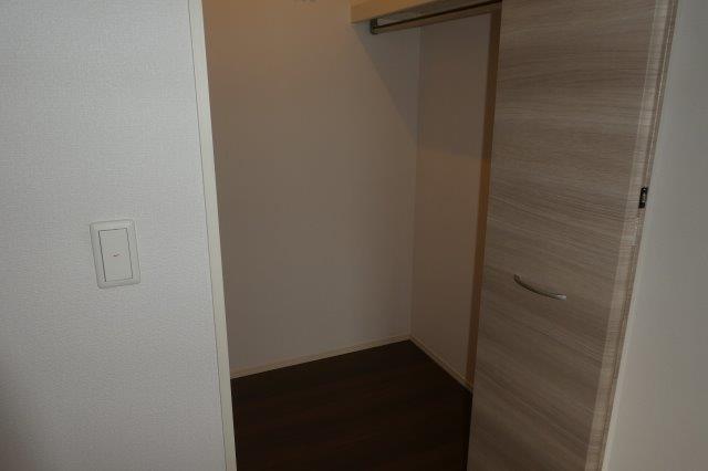 収納　ウォークインクローゼット