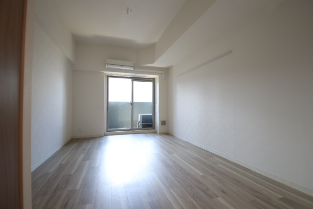 居室・リビング　※別室の参考写真の為、現況優先です。