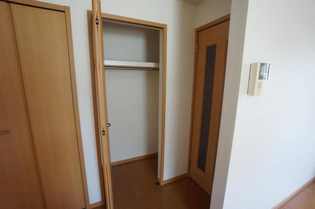 収納　クローゼット