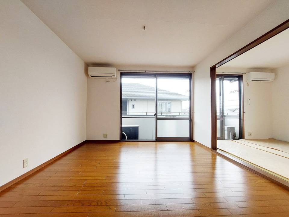 居室・リビング　リビング