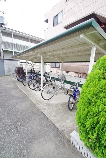 その他共有部分　★屋根付き駐輪場★