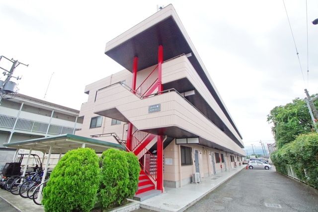 建物外観　★閑静な住宅街にあります★