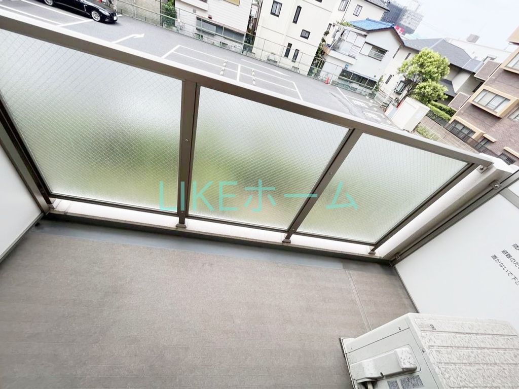 バルコニー　バルコニー