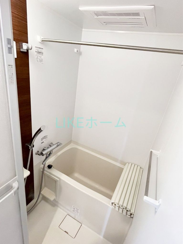 バス・シャワールーム　バス