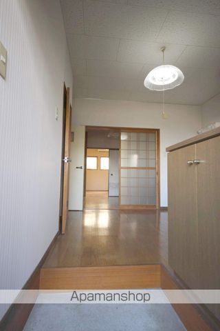 徳留アパートの玄関写真
