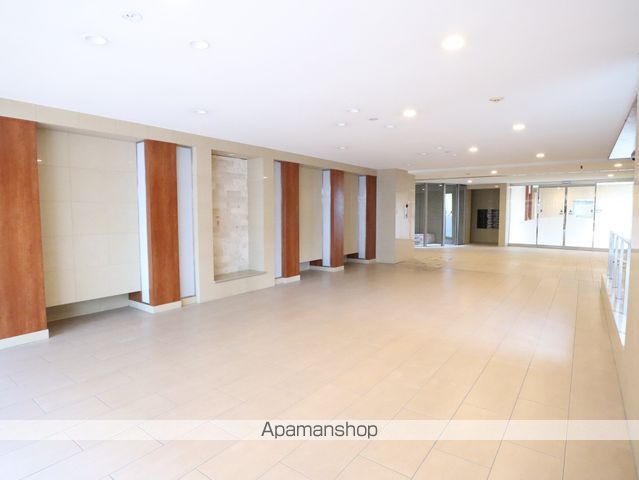 ロビー　ロビー