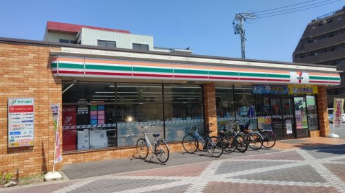 コンビニ　セブンイレブン 名古屋中村町7丁目店（コンビニ）まで290m