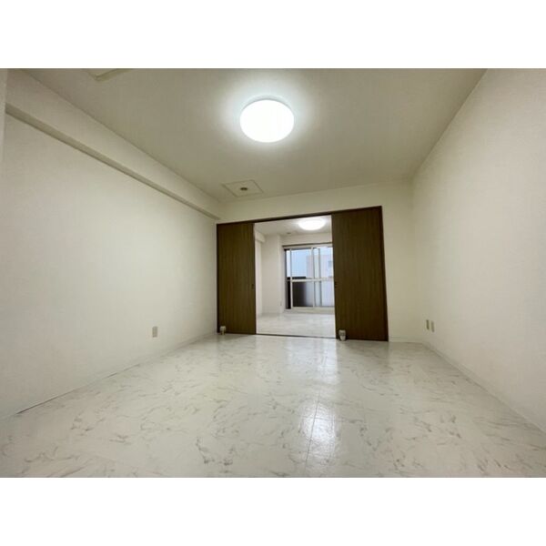 居室・リビング　リビング広いです☆