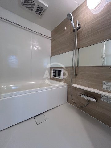 バス・シャワールーム　プレジオ帝塚山　浴室