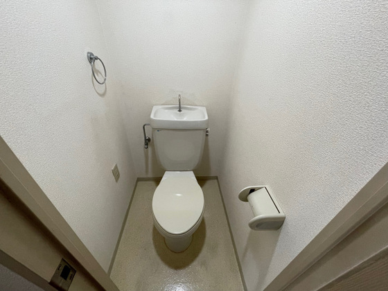 トイレ　※別部屋の写真です