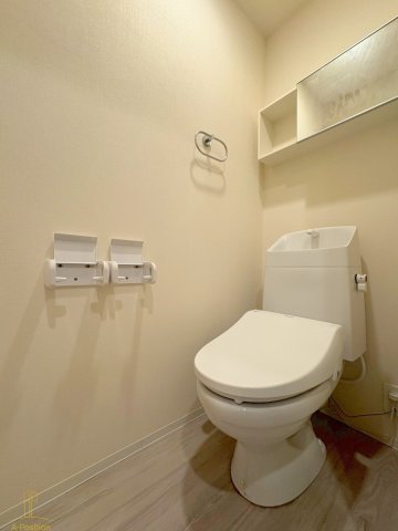 トイレ　オイコス西天満