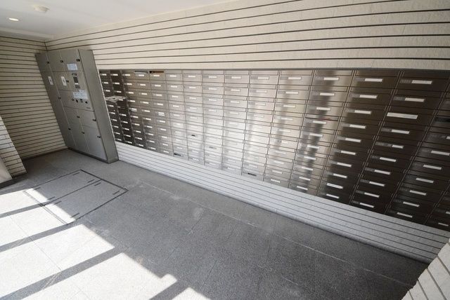 ロビー　★メールボックス・宅配ボックス★