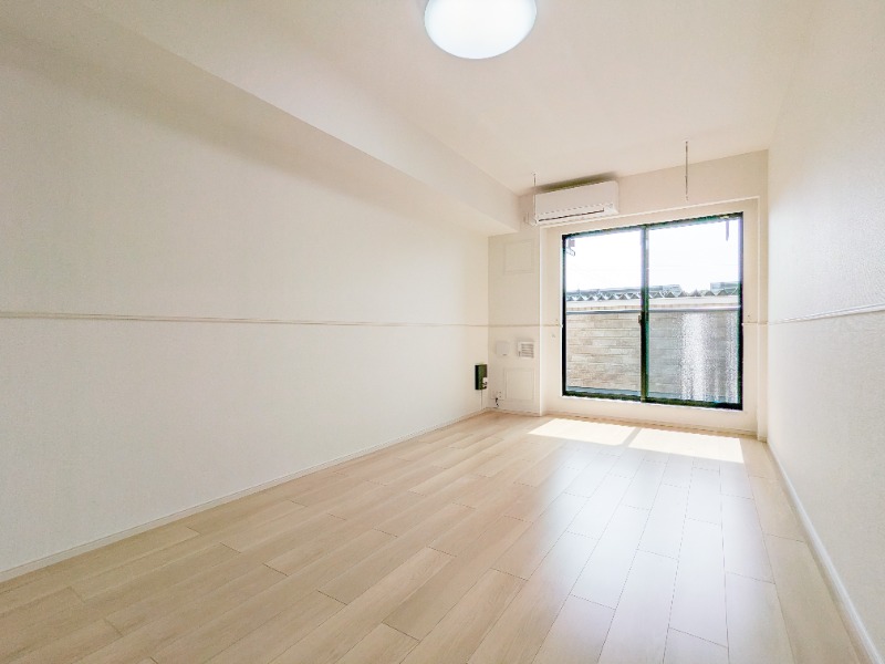 居室・リビング　図面と現状に相違がある場合には現状を優先