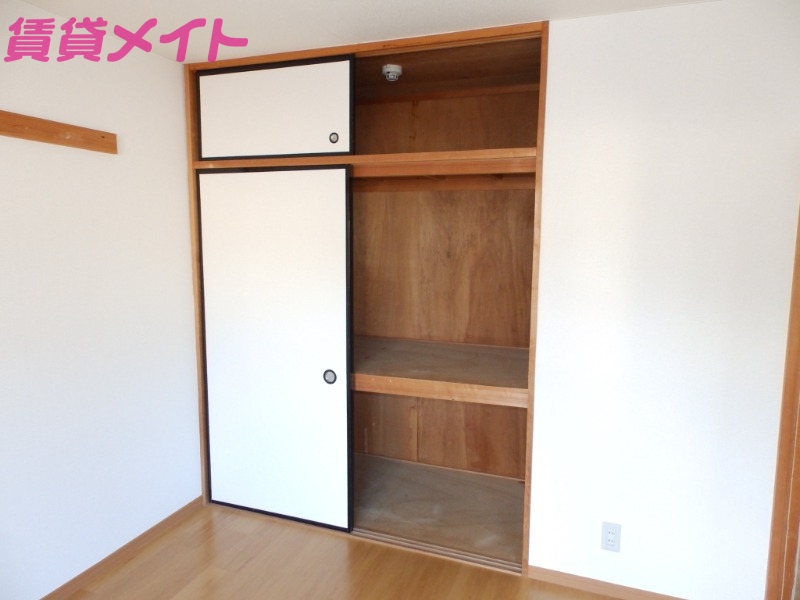 収納　同型タイプ画像