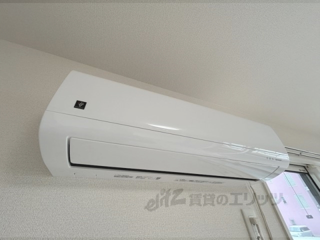 その他設備　給湯器リモコン