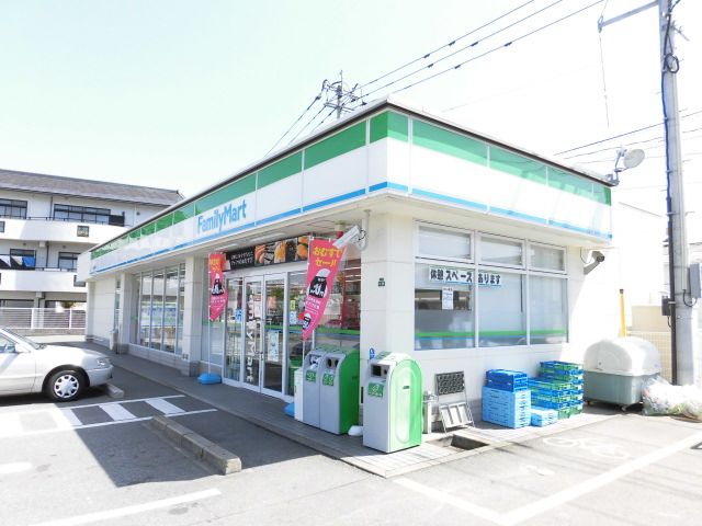 コンビニ　ファミリーマート福岡老司店（コンビニ）まで434m