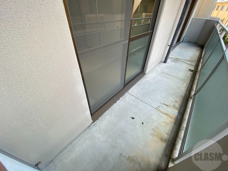 バルコニー　広いバルコニー