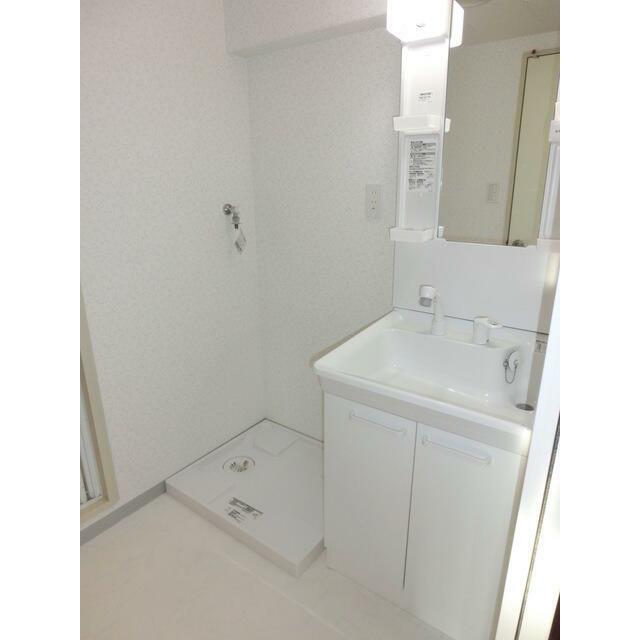 洗面設備　室内洗濯機置場