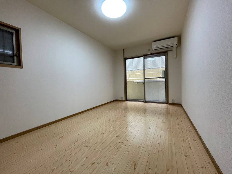 居室・リビング　別部屋の写真です。