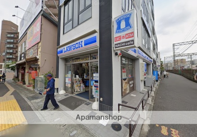 コンビニ　（コンビニ）まで155m