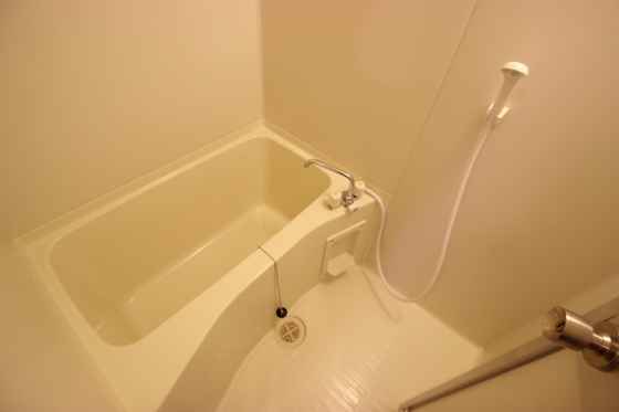 バス・シャワールーム　※写真は参考別号室です