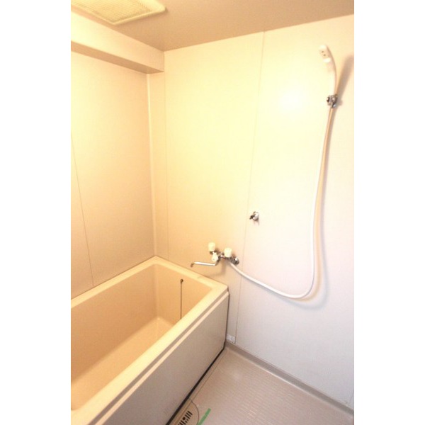 バス・シャワールーム　浴室