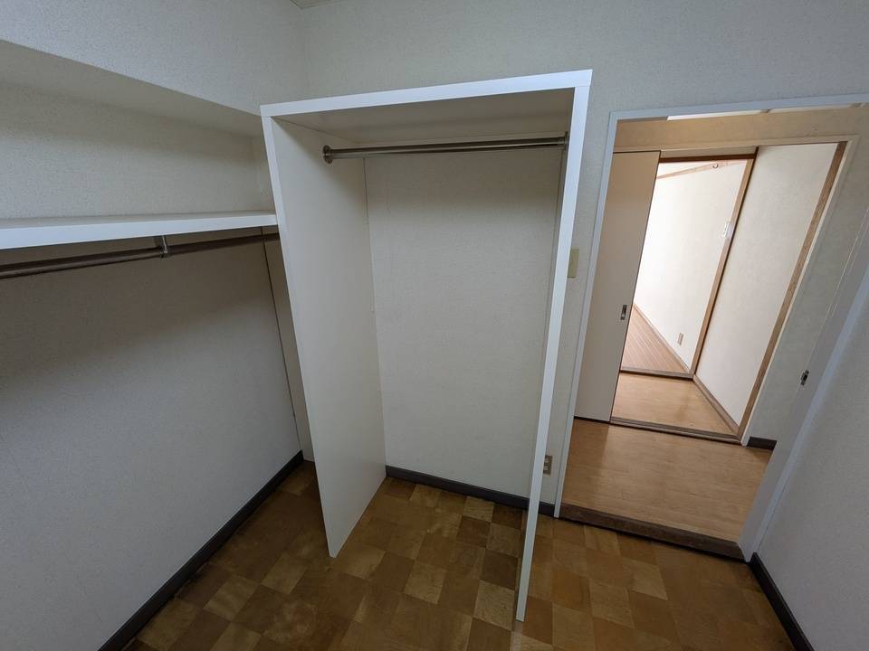 収納　クローゼット