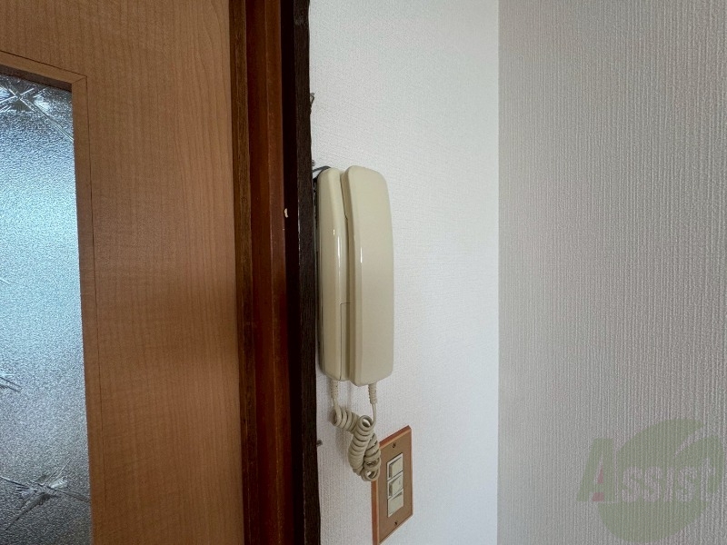 セキュリティ　インターホンは通話ができるので急な訪問があっても安心です。