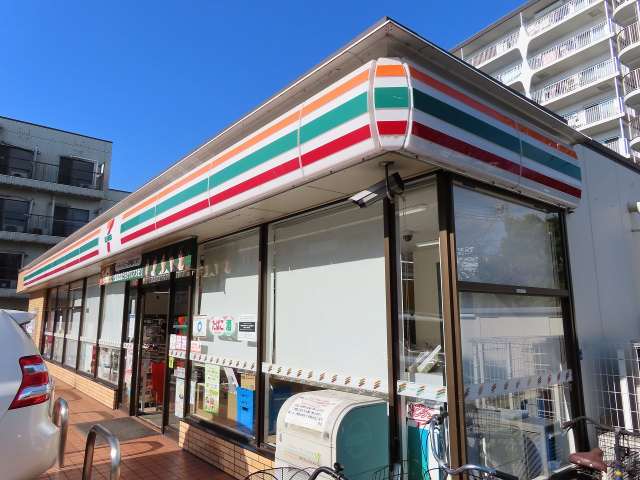 コンビニ　セブン－イレブン板橋前野町１丁目店（コンビニ）まで648m