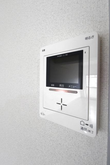 セキュリティ　安心のテレビモニター付きインターホンです☆