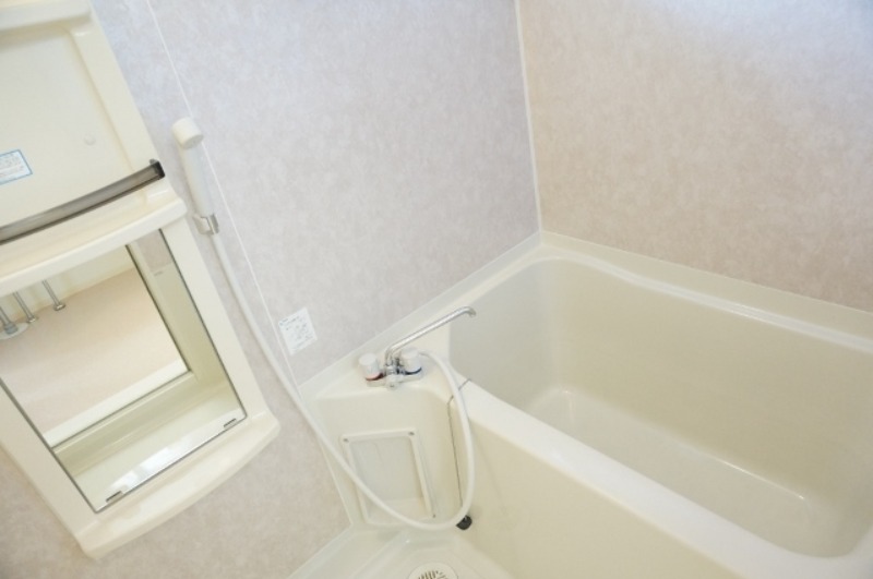 バス・シャワールーム　図面と現状に相違がある場合には現状を優先