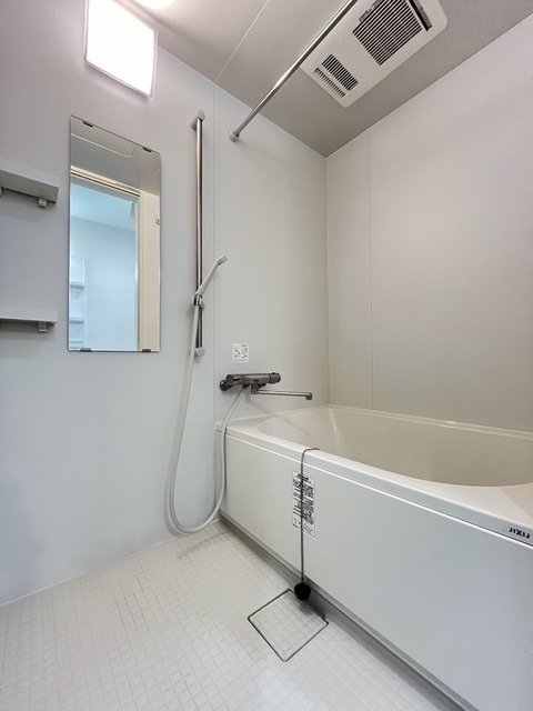 バス・シャワールーム　日々の疲れを癒すお風呂です♪